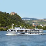 Fairtours Hotelschiff Rembrandt Van Rijn Dusseldorf