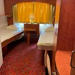 Fairtours Hotelschiff Rembrandt Van Rijn Botel