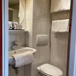 Botel Fairtours Hotelschiff Rembrandt Van Rijn *