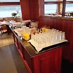 Fairtours Hotelschiff Rembrandt Van Rijn Botel *